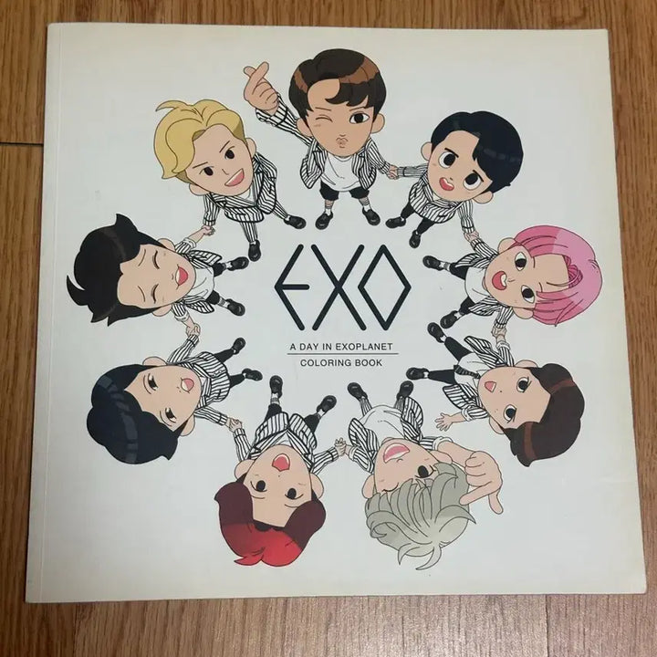 [BUNJANG] EXO Coloring Book / 엑소 컬러링북