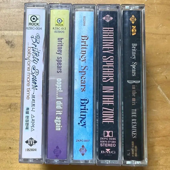 [BUNJANG] Britney Spears Cassette Tape Collection / 브리트니 스피어스 카세트테이프 모음