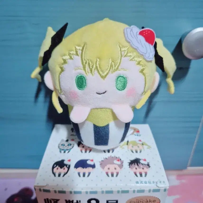 [BUNJANG] Kaiju No. 8 Tepinui Cupcake Keychain / 괴수8호 컵케익 컵케이크 타피누이 판매합니다(키코루)