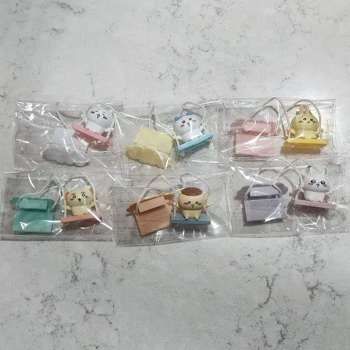 [BUNJANG] Chiikawa Swing Gacha Vol. 2 (Hachiwari, Usagi, Momonga, Kurimanju, Shisha) Set / 치이카와 그네 가챠 2탄 치이카와 하치와레 우사기 모몽가 쿠리만쥬 시샤