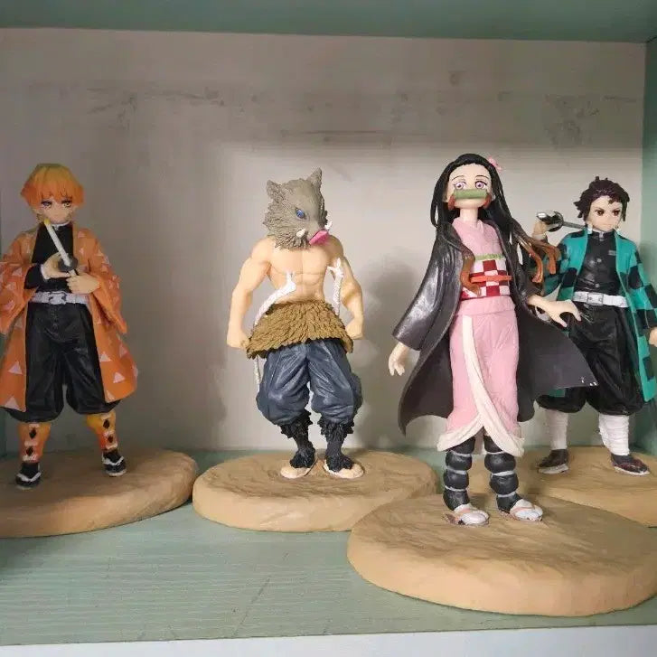 [BUNJANG] Demon Slayer 4-Figure Set (Repainted Pedestals) / 발판 리페인트) 귀멸의 칼날 피규어 4종 세트
