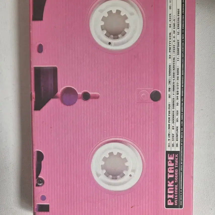 [BUNJANG] f(x) Pink Tape VHS / 에프엑스 f(x) 핑크 테이프 VHS 핑크