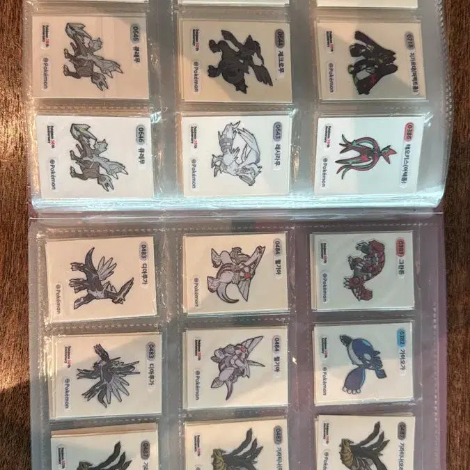 [BUNJANG] Pokemon Stickers Book 1 (Gen 1 &amp; 2 Collection, Mega Evolutions, Legendary &amp; Mythical) / 포켓몬 띠부실 북1(1,2세대 컬렉션 모음+메가진화+모든 전설)