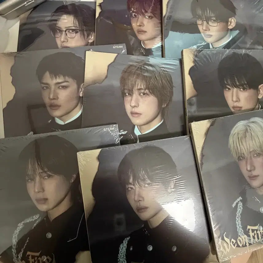 [BUNJANG] ENHYPEN WE ON FIRE Sealed Album + Tower Records Lucky Draw Photocard / 앤팀 WE ON FIRE 미개봉 앨범+특전 포토카드