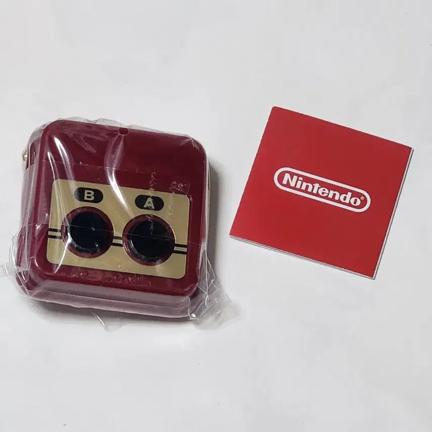[BUNJANG] Nintendo Store Famicom Controller Gachapon / 닌텐도 스토어 컨트롤러 가챠 패미콤 패미컴