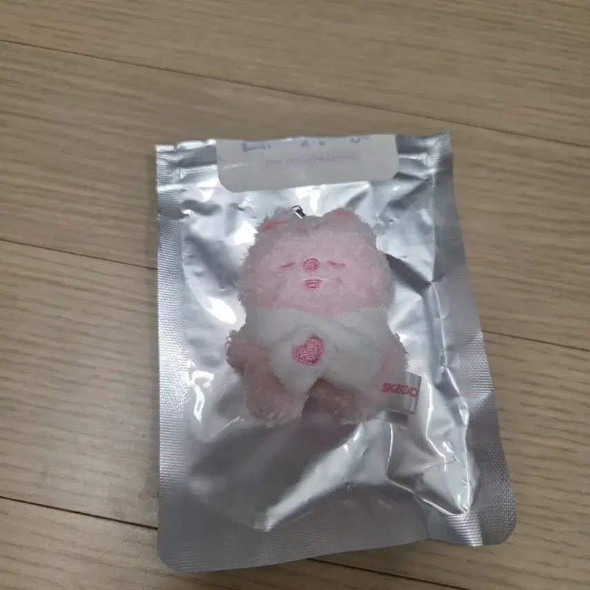 [BUNJANG] Stray Kids Han QUOKKA Strawberry Version Photocard / 스키즈 한쿼크 마이크로키주 딸기버전