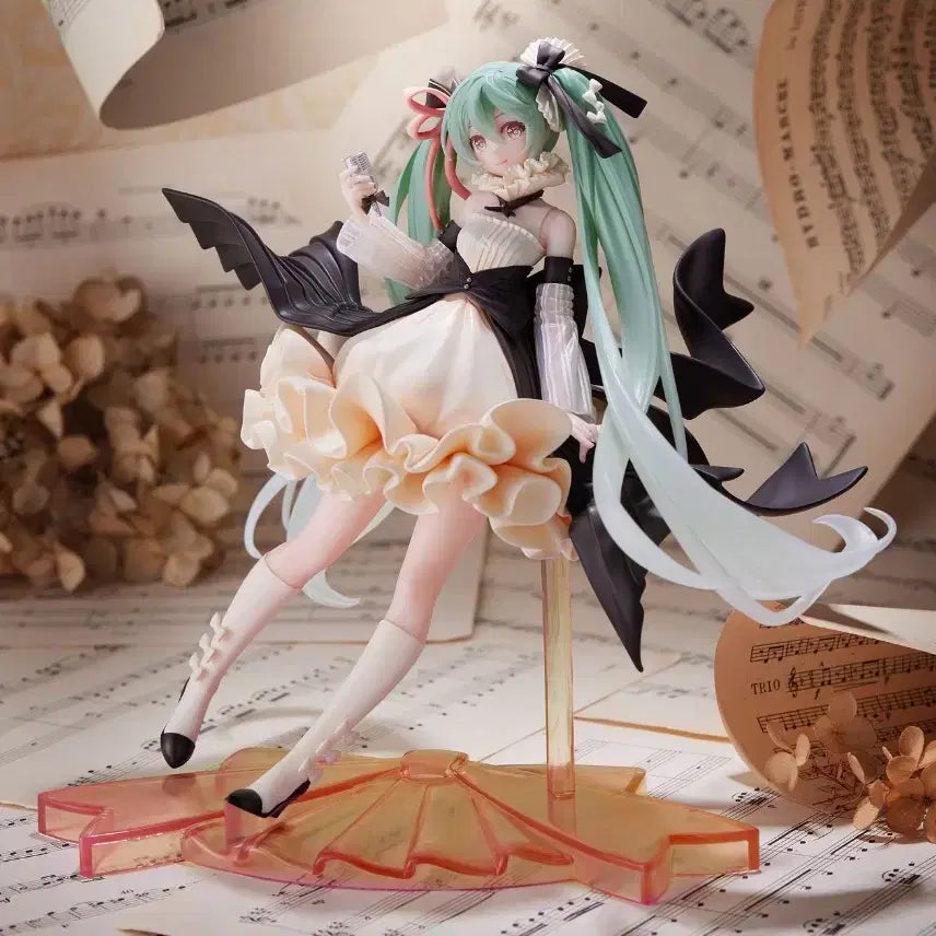 [BUNJANG] Taito AMP Hatsune Miku 2022 Figure (Sealed) / (미개봉최저가/택포3.3)하츠네 미쿠 Latidos 2022 고전 피규어