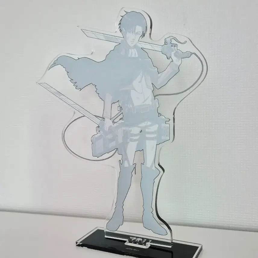 [BUNJANG] Attack on Titan Levi Ackerman "After the Battle" Ver. Acrylic Standee (Tower Records) / 진격의 거인 리바이 아크릴 스탠드 싸움후에 ver 타워레코드