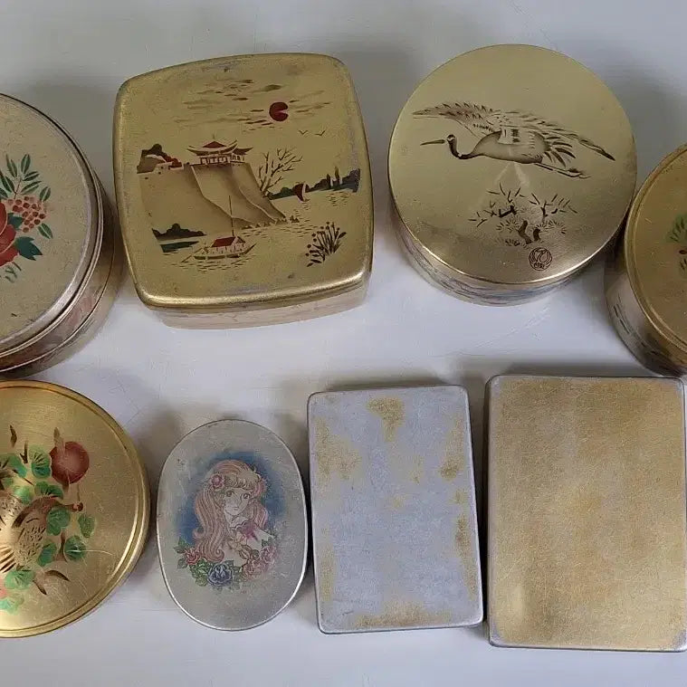 [BUNJANG] Vintage Aluminum Lunch Box &amp; Food Containers Set (8 pcs) / 근대사 수집 자료 옛날 빈티지 양은 도시락 찬합 8점
