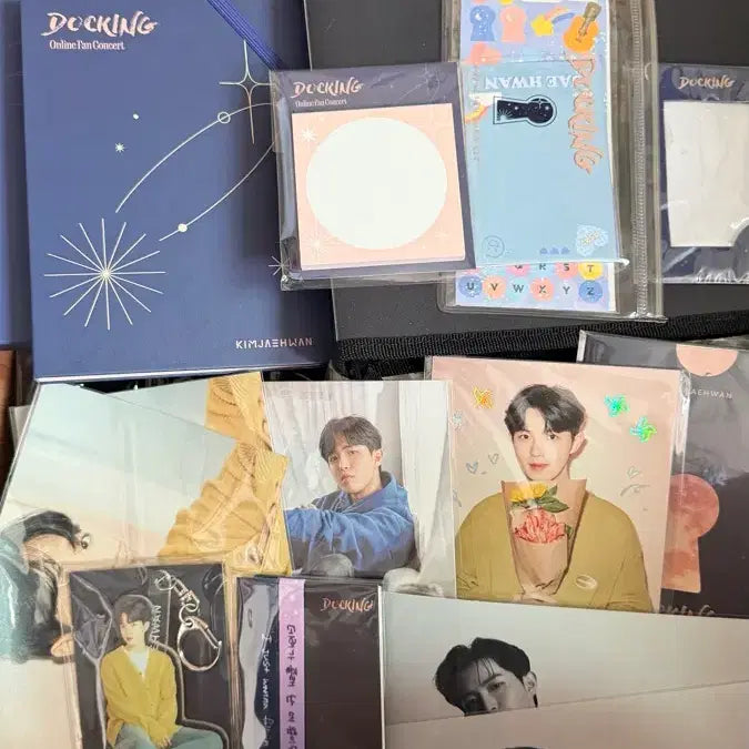 [BUNJANG] Kim Jaehwan Docking Concert MD Bundle Set / 김재환 도킹콘 MD 굿즈 일괄 6만원에 판매해요
