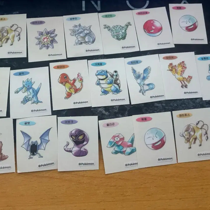 [BUNJANG] Pokemon Stickers 59-Piece Bundle Set / 포켓몬 띠부씰 59개 일괄 판매