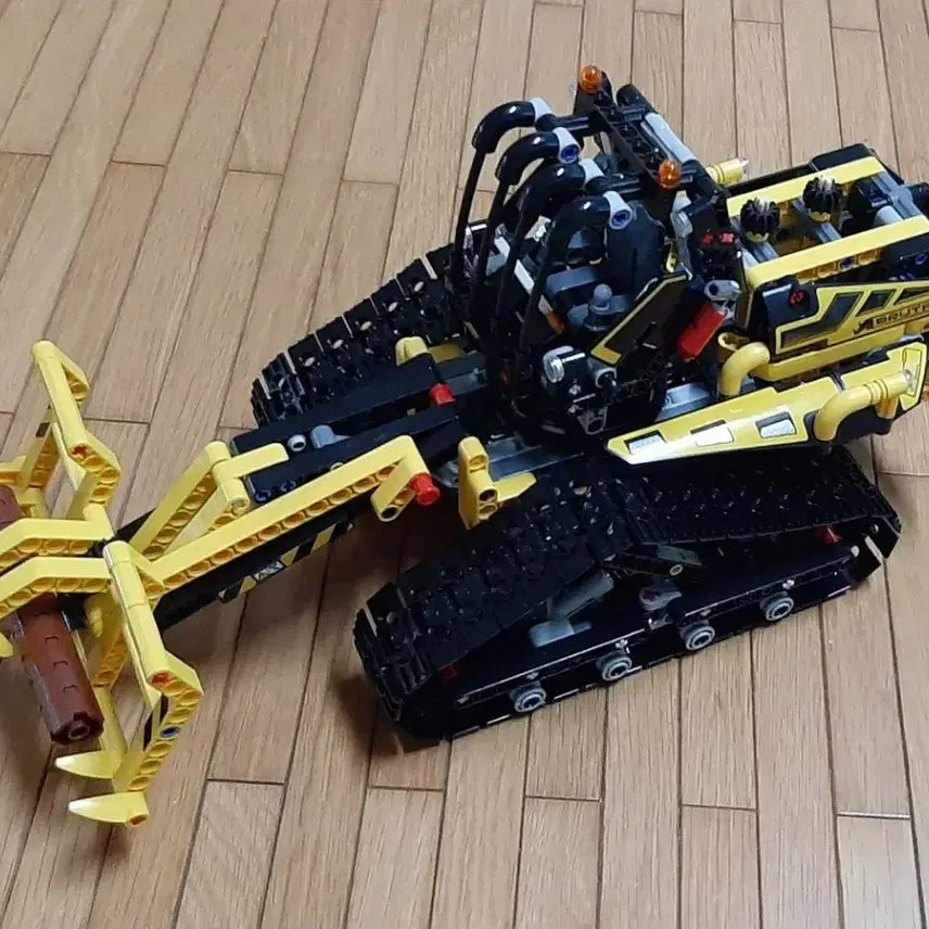[BUNJANG] LEGO Technic 42094 Tracked Loader / 레고 42094 트랙 로더