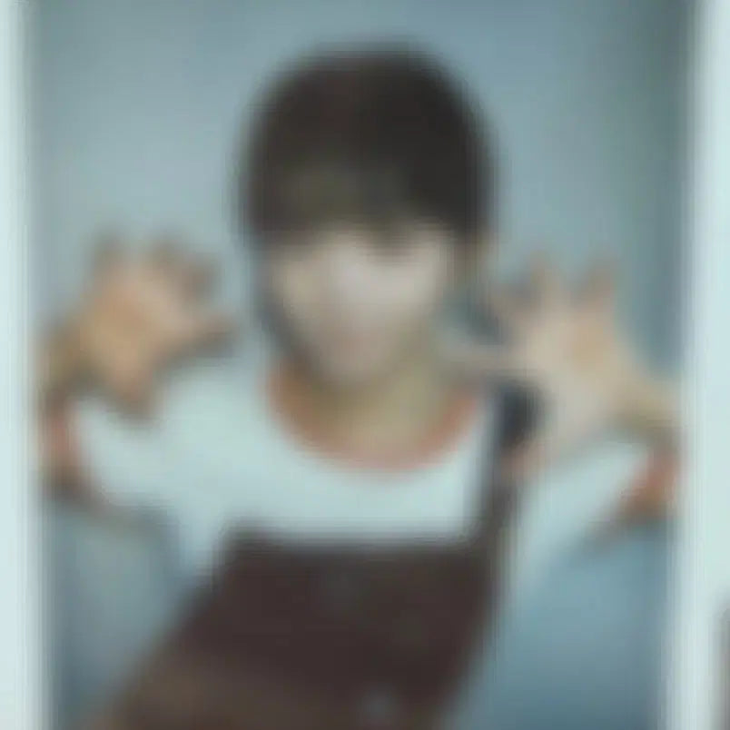 [BUNJANG] tripleS Kotone Signed Polaroid Photocard / 트리플에스 triples 코토네 사인폴라로이드 싸폴