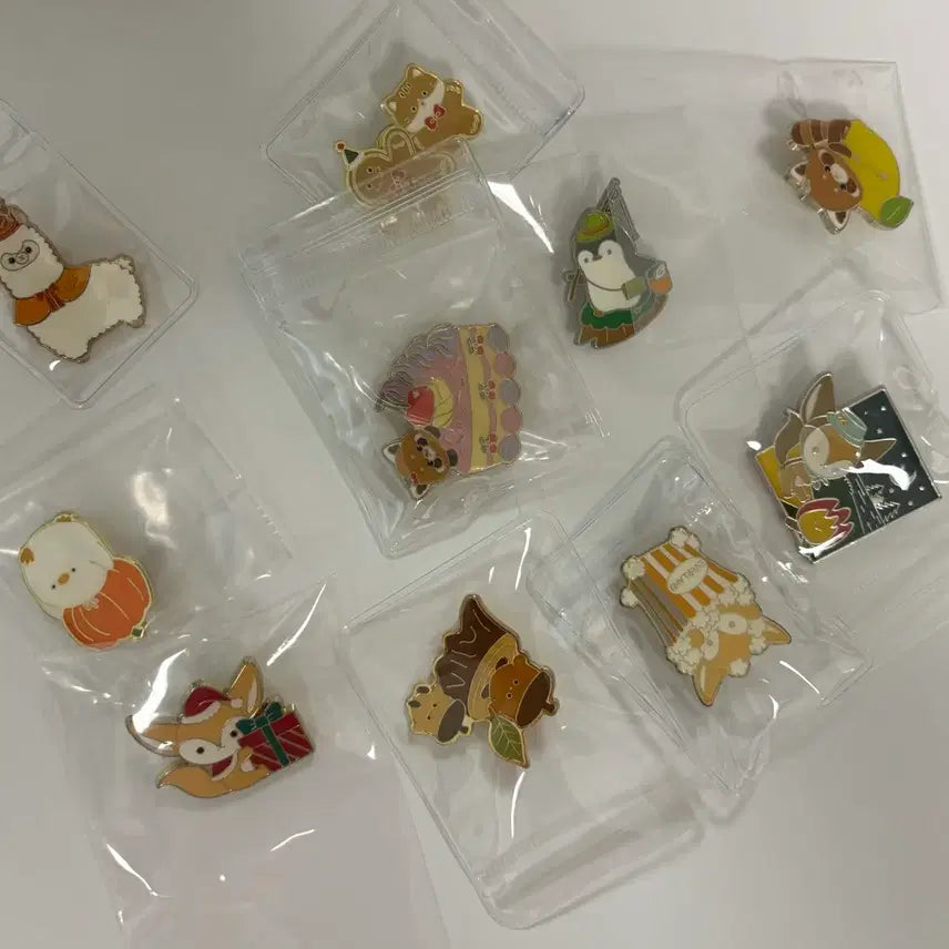 [BUNJANG] Everland Discontinued Badge Bundle / 에버랜드 단종 배지 일괄