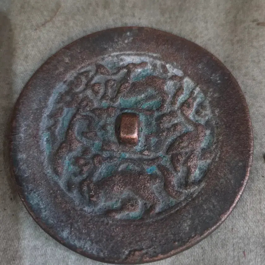 [BUNJANG] Miniature Bronze Mirror / 옛날 청동 미니 동경
