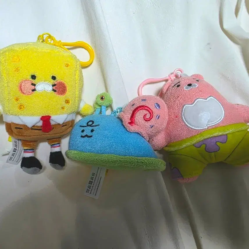 [BUNJANG] Kakao Friends x SpongeBob SquarePants Patrick Star &amp; Gary Keychain Set / 카카오 콜라보 스폰지밥 뚱이 핑핑 인형 키링