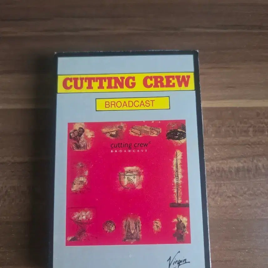 [BUNJANG] Cutting Crew Broadcast Cassette Tape / 커팅 크루 브로드캐스트 카세트테이프