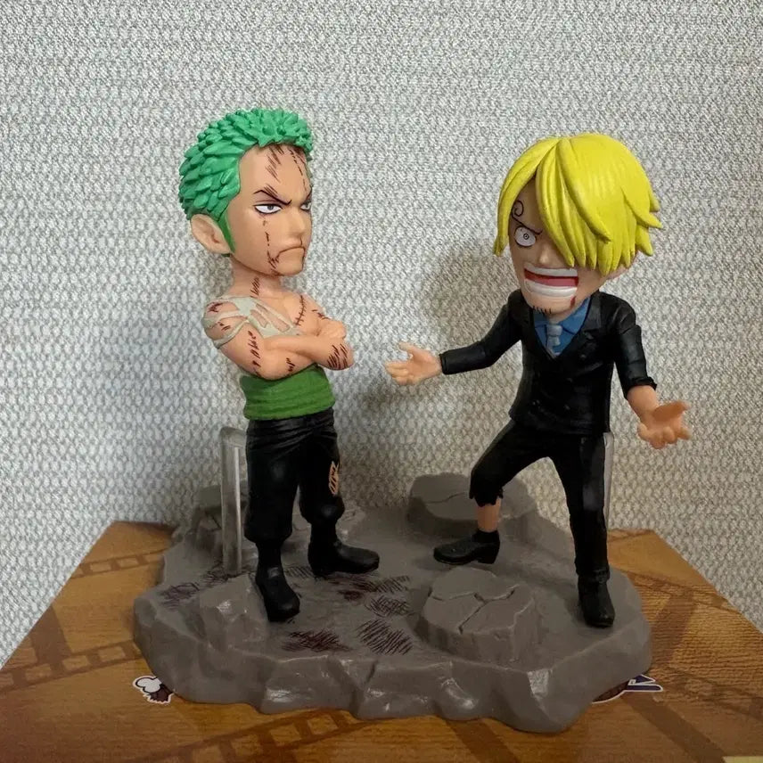 [BUNJANG] One Piece Zoro &amp; Sanji World Collectable Figure / 원피스 조로 상디 월콜 피규어 양도