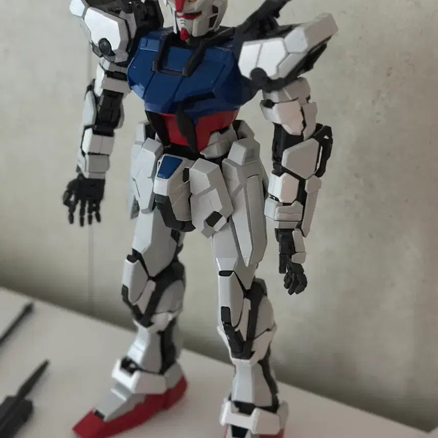 [BUNJANG] Bandai PG Strike Gundam Assembly / 반다이 PG 스트라이크 건담 조립품