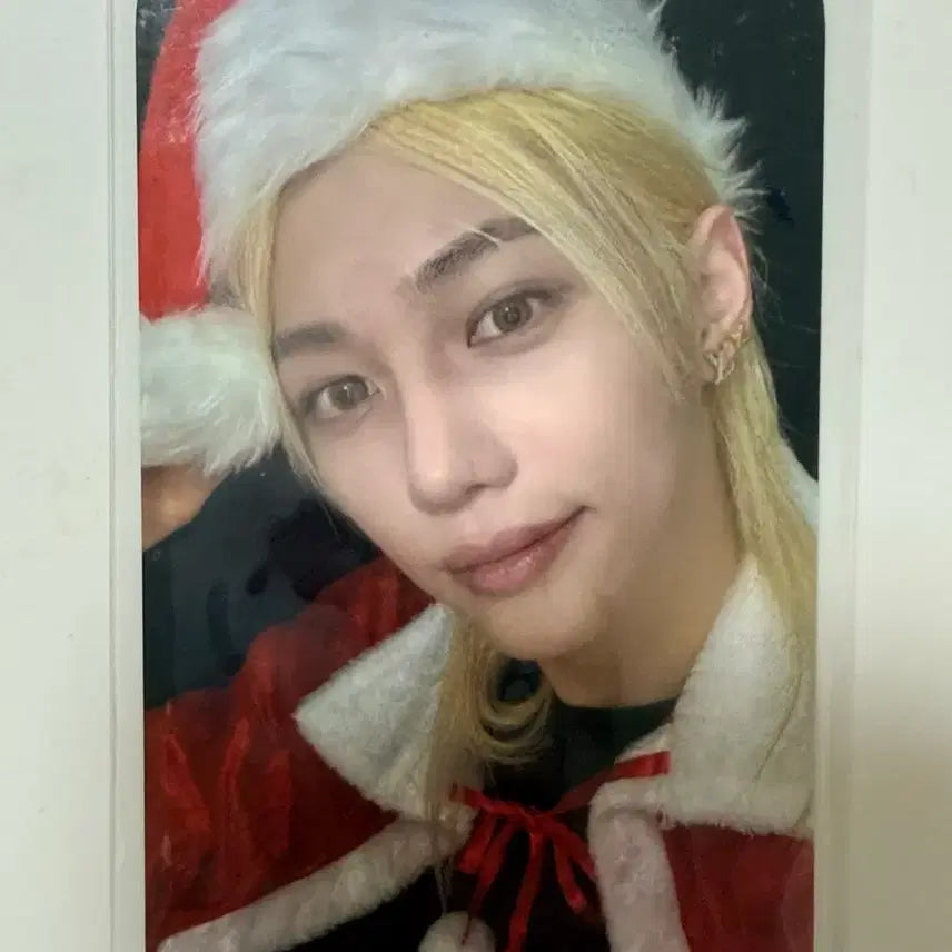 [BUNJANG] Stray Kids Felix Christmas Photocard / 스트레이키즈 필릭스 크리스마스 포토카드 1매(가격최종)