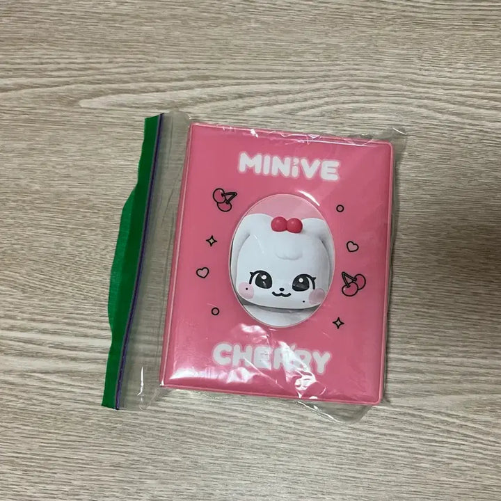 [BUNJANG] IVE MiniB Cherry Jang Wonyoung Photocard / 아이브 미니브 체리 장원영