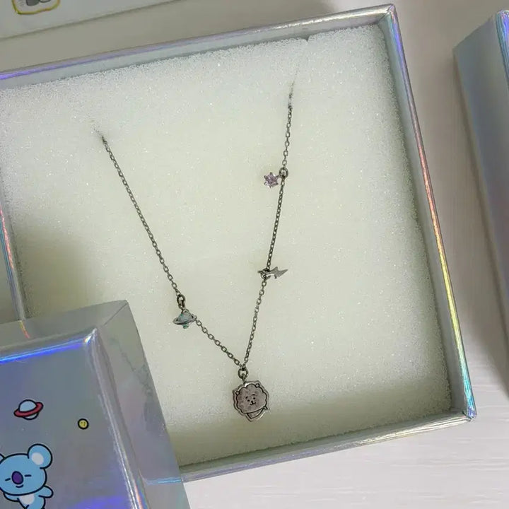 [BUNJANG] BTS BT21 RJ &amp; TATA Collaboration Bracelet Bundle / bts bt21 방탄소년단 OST 팔찌 RJ 알제이 TATA 타타