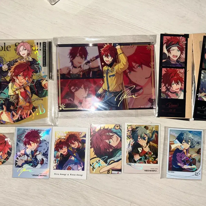 [BUNJANG] Ensemble Stars! Ritsu Mikami &amp; Niki Shiina Bundle Acrylic Block, Album POB, Polaroids, Trip Can Badges / 앙스타 린네 니키 굿즈 일괄 아크릴블럭 앨범 특전 폴라 트립 캔뱃지