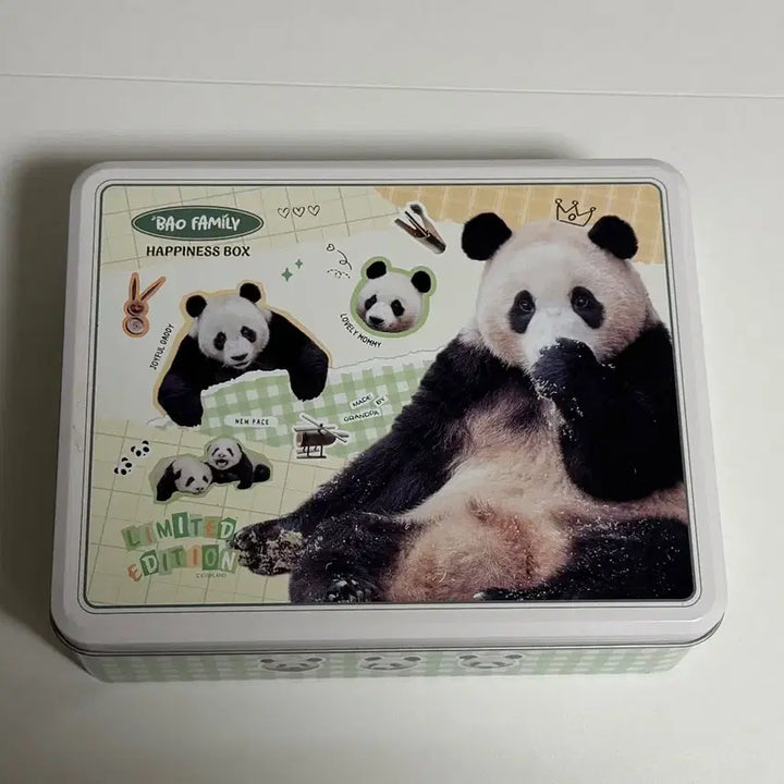 [BUNJANG] Bao Family Goods Tin Box / 바오패밀리 굿즈 틴박스