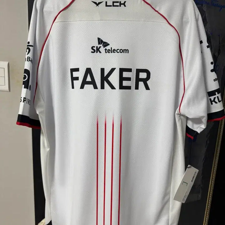 [BUNJANG] T1 Faker 2024 Worlds Jersey L / T1 티원 2024 페이커 월즈 롤드컵 유니폼 L