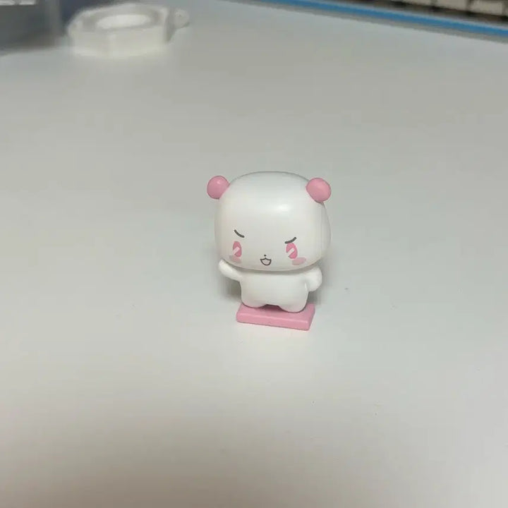 [BUNJANG] PLAVE Bambi Monitor Figure / 플레이브 므메미무 밤비 미므 모니터 피규어