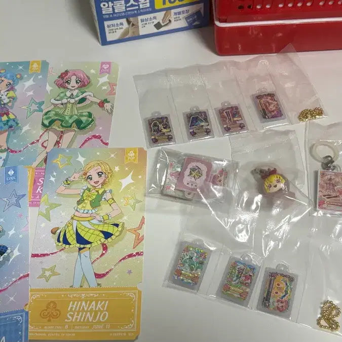 [BUNJANG] Aikatsu! Ichiban Kuji Keyring &amp; Ticket Bundle / 아이카츠 메지루시,키링,티켓
