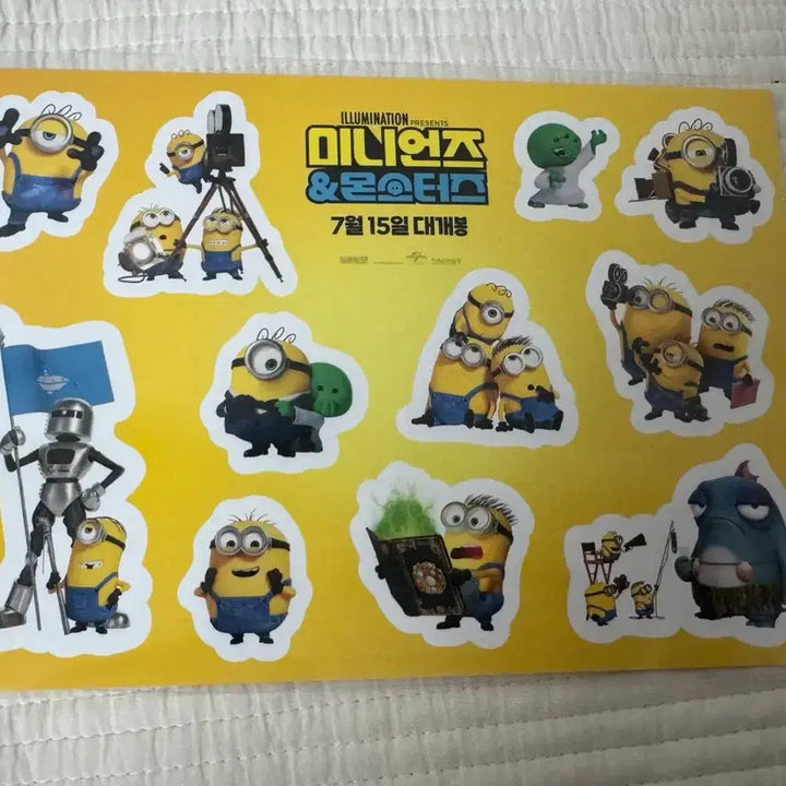 [BUNJANG] Minions &amp; Monsters Theatrical Version Sticker Set (Sealed) / 미니언즈&amp;몬스터즈 극장판 스티커 모음 미개봉