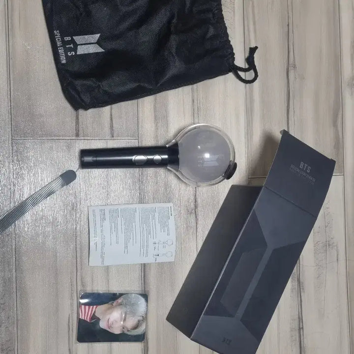 [BUNJANG] BTS Official Special Edition Light Stick Bundle Set with Photocard / BTS 공식 응원봉 스페셜 에디션 포토카드 포함