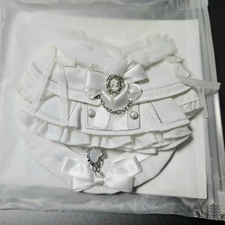 [BUNJANG] 10cm Doll Clothes WoobLe Rebbi White / 10cm 인형옷 우블 레브리 화이트