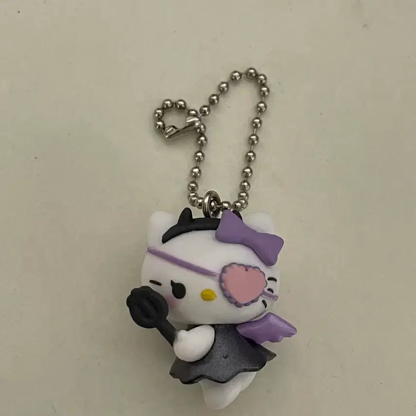 [BUNJANG] Sanrio Devil Swing Gacha Hello Kitty / 산리오 악마스윙가챠 헬로키티