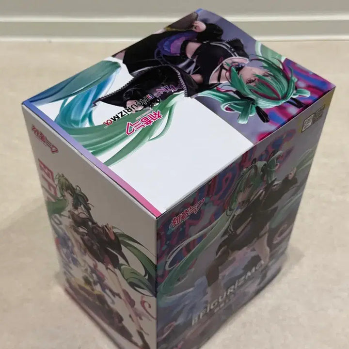 [BUNJANG] Sega Hatsune Miku Punk Figure / 세가 하츠네 미쿠 펑크 피규어