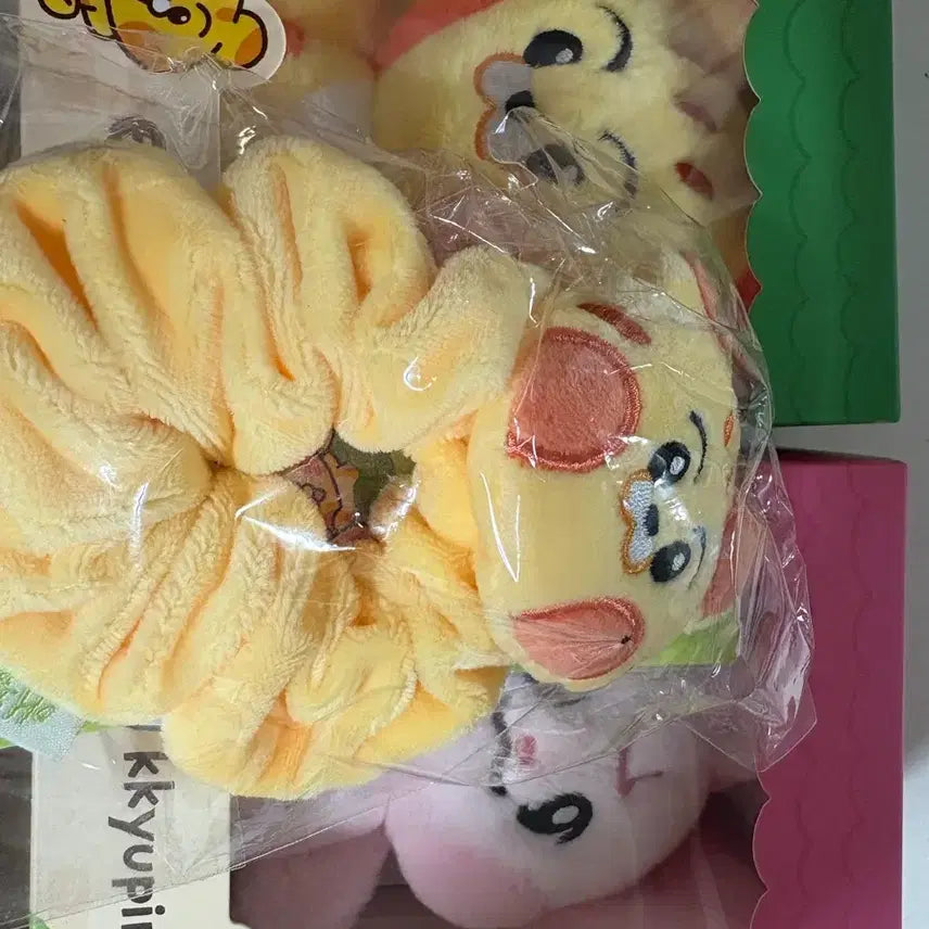 [BUNJANG] NCT DREAM Dreamiez Aeong Mark Scrunchie / 엔시티 드림 드리미즈 dreamiez 애옹 마크 스크런치