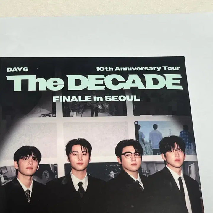 [BUNJANG] DAY6 The Decade Finale First Concert Day 1 Entrance Gift Bundle Set / 데이식스 데케이드 decade 피날레 첫콘 중콘 입장 기프트 슬로건