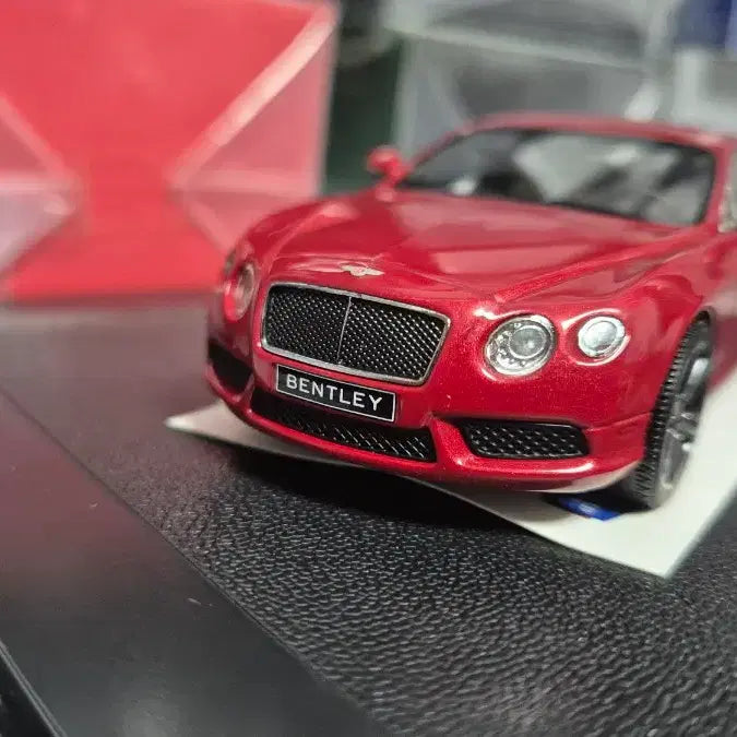 [BUNJANG] Minichamps Bentley Continental GT Dragon Red 1/43 Diecast Model / 1/43 미니챔프 벤틀리(드래곤 레드) 모형,다이캐스트