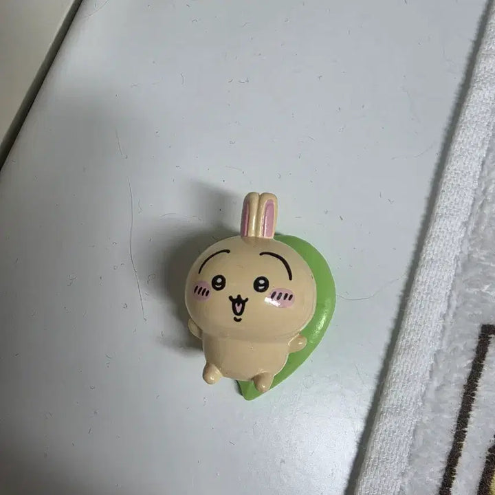 [BUNJANG] Chiikawa Usagi Bath Bomb Figure / 치이카와 입욕제 배쓰밤 우사기 피규어 나뭇잎 먼작귀 배스밤