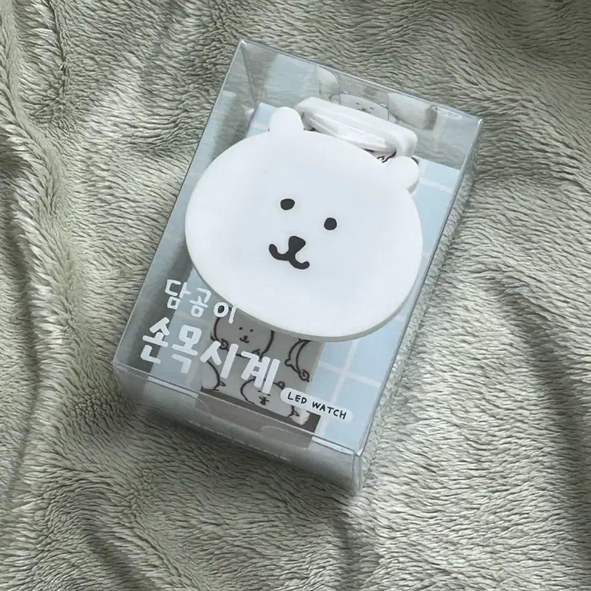 [BUNJANG] Damgom Nose-Snoot LED Wristwatch (White Strap) / 박스0,새상품) 담곰이 농담곰 LED 손목시계(화이트줄)