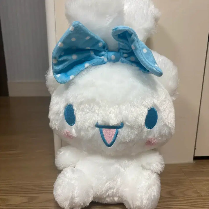 [BUNJANG] Sanrio Cinnamoroll Doll Blue Dot Ribbon / 산리오 시나모롤 인형 블루 도트 리본