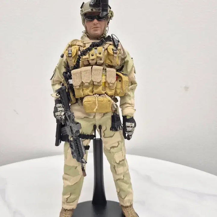 [BUNJANG] Custom Navy SEAL DEVGRU Desert Tri-Color Version Military Figure / 밀리터리 피규어 커스텀 네이비씰 데브그루 사막삼색 버전