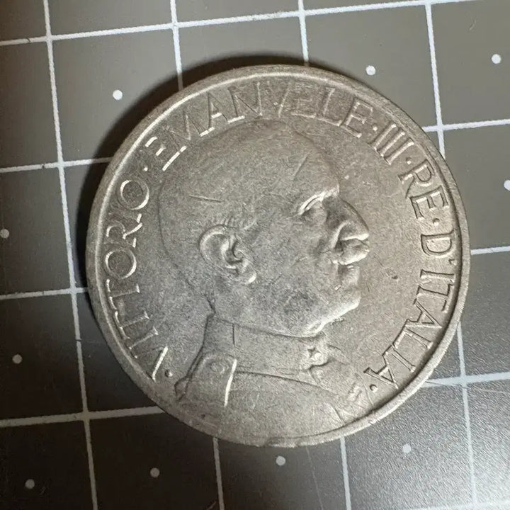 [BUNJANG] 1923 Italy Vittorio Emanuele III 2 Lire Coin / 1923 이탈리아 비토리오 에마누엘레 3세 2리라 주화