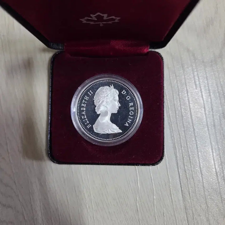 [BUNJANG] 1982 Canada 1 Dollar Commemorative Coin / 캐나다 1달러 1982년 희귀 기념 주화