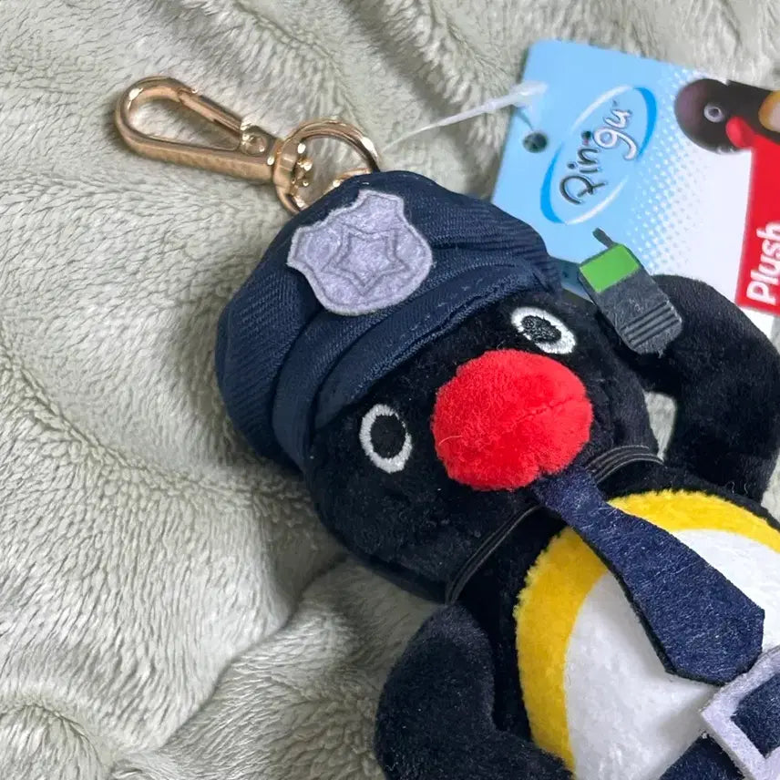 [BUNJANG] Pingu Police Costume Doll Keychain / 택0,새상품) 핑구 경찰관 코스튬 인형 키링