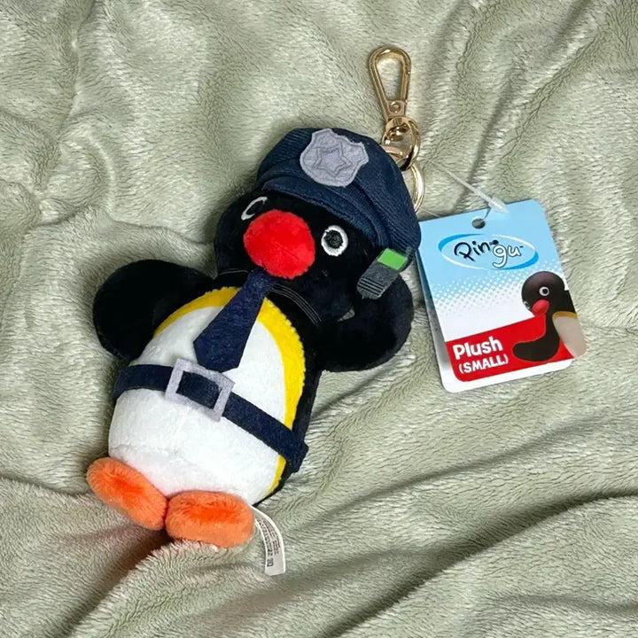 [BUNJANG] Pingu Police Costume Doll Keychain / 택0,새상품) 핑구 경찰관 코스튬 인형 키링
