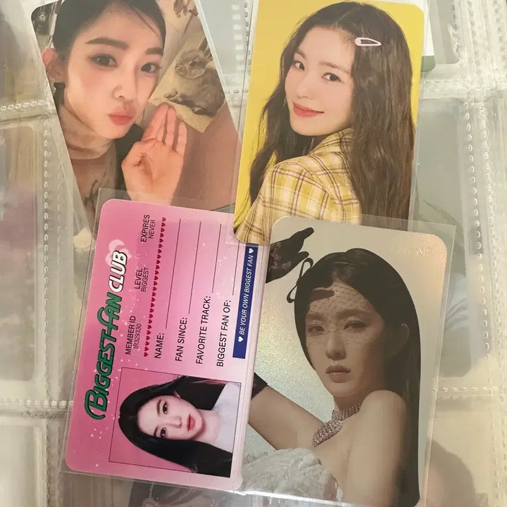 [BUNJANG] Red Velvet Irene Bundle Set Photocard (4 pcs) / [판매] 레드벨벳 아이린 포토카드 4장 일괄