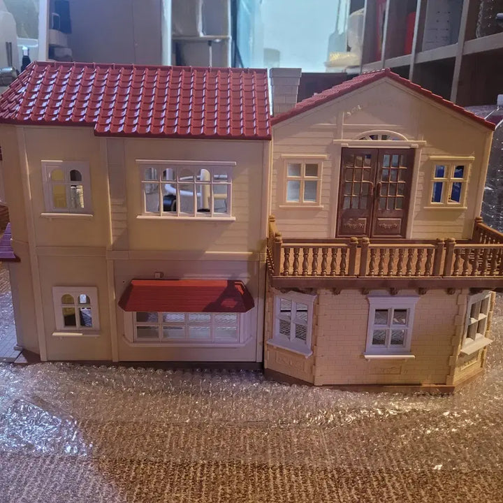[BUNJANG] Sylvanian Families Red Roof Country House / 실바니안 빨간지붕 이층집