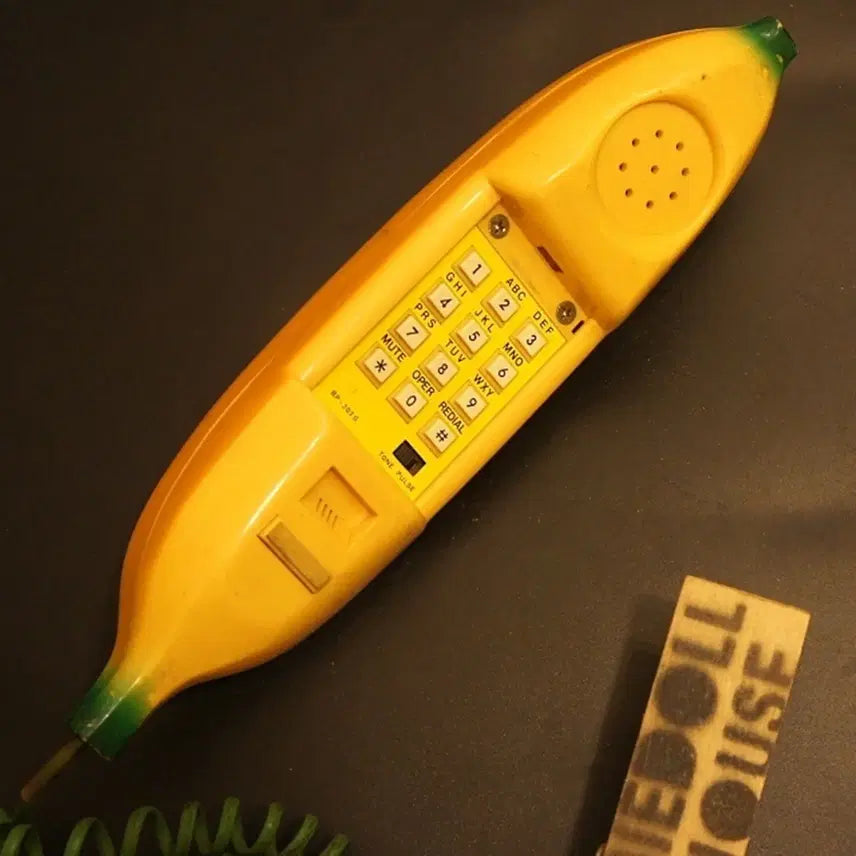 [BUNJANG] Banana Vintage Rotary Telephone Classic Interior Prop / 바나나 빈티지전화기 엔틱전화기 인테리어소품 클래식전화기 고전완구UU